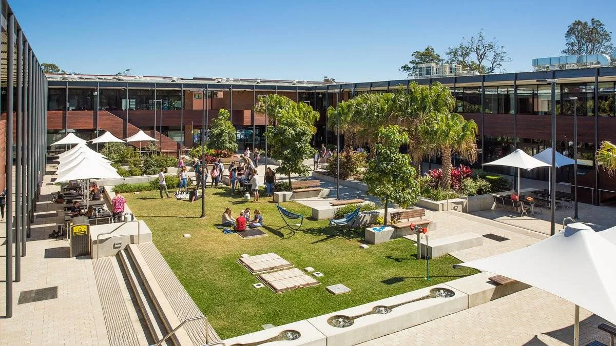 charles-sturt-university-campus