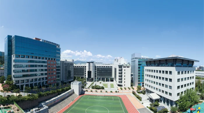 dai-hoc-nu-hanyang